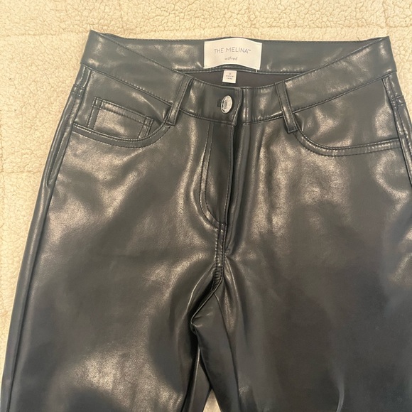 Aritzia slim fit Melina pants - Picture 2 of 3